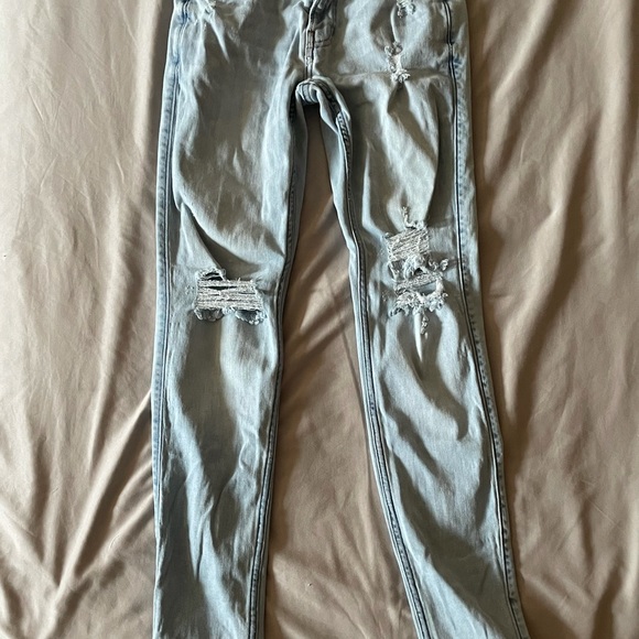Hollister 30x32 jeans - Picture 3 of 6